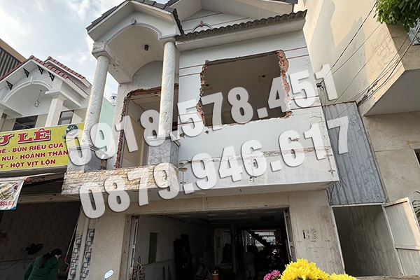Nâng nhà lên cao 80cm cho nhà ngang 5m, dài 22m gồm 1 trệt và 1 lầu tại đường Trần Quang Diệu, quận Bình Thủy, TP. Cần Thơ